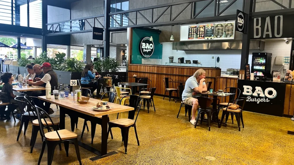 bao-burger-capri-inside
